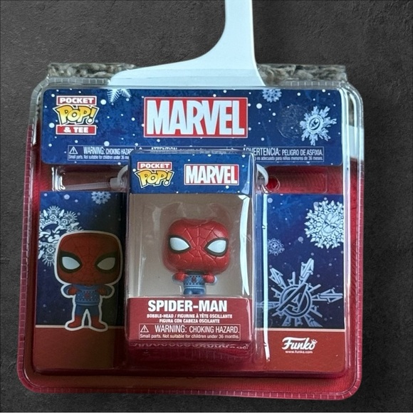 Marvel Red Short Sleeve Spider Man Web Tee w/Pocket Pop Toy - NWT - Picture 2 of 3
